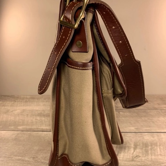 New JW Hulme Optimus 74102 Messenger Bag - Picture 3 of 9